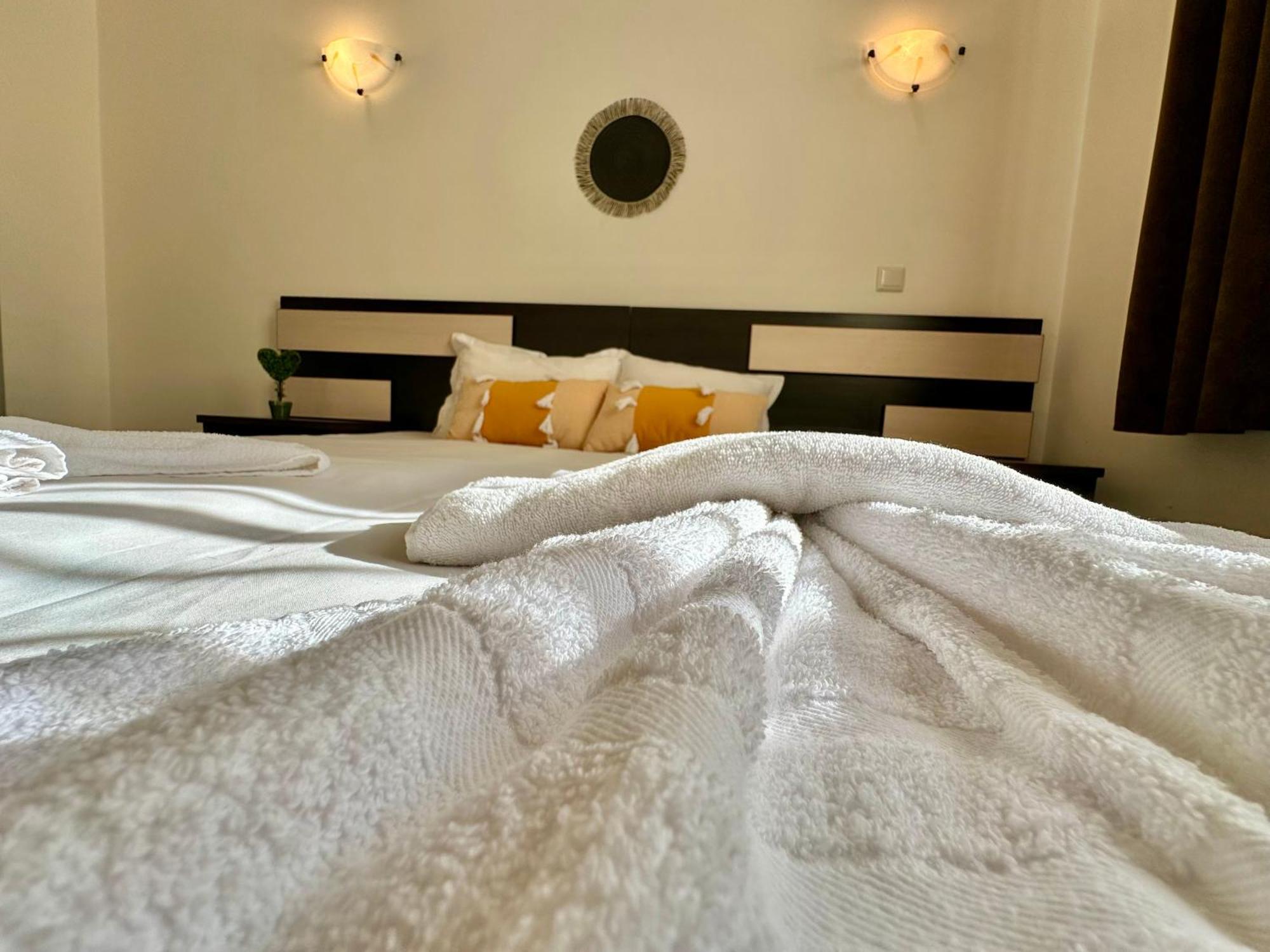 Menada Imperial Heights Villas Сонячний Берег Екстер'єр фото