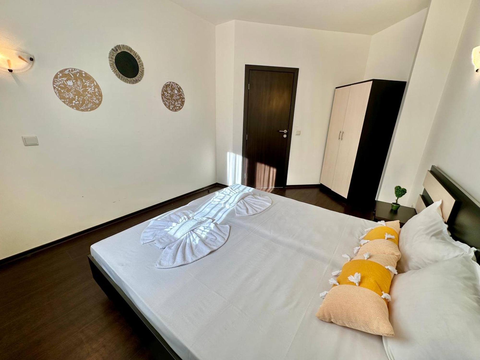 Menada Imperial Heights Villas Сонячний Берег Екстер'єр фото